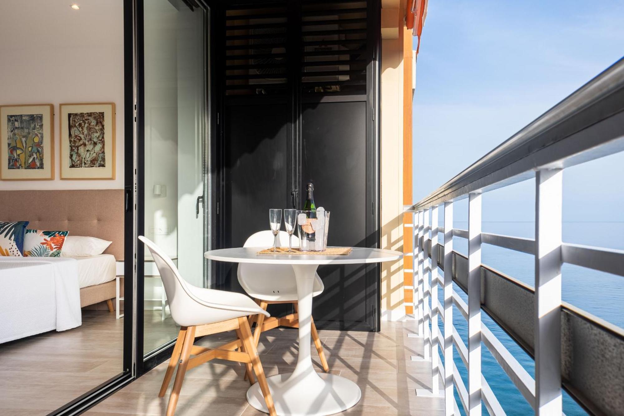 Fabuloso Apartamento Con Increibles Vistas Al Mar Τορρεμολίνος Εξωτερικό φωτογραφία