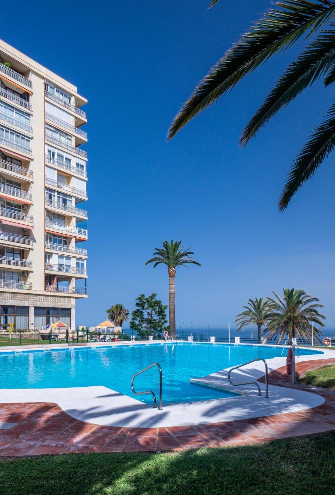 Fabuloso Apartamento Con Increibles Vistas Al Mar Τορρεμολίνος Εξωτερικό φωτογραφία